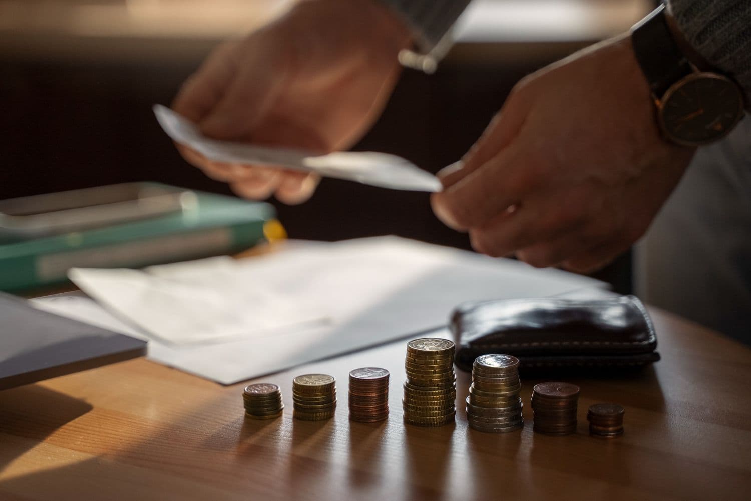 Independentes abrem 65,2% das lojas, mas têm 12,7% fechadas
