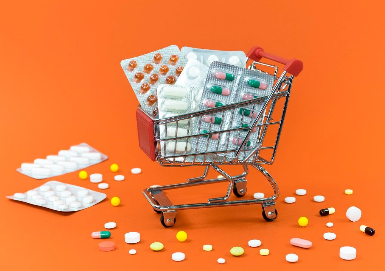 Tíquete médio nas farmácias cai 24% em dois anos